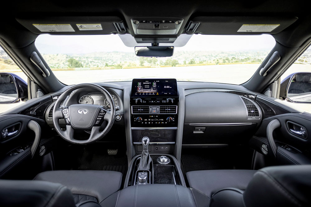 interior Infiniti QX80 2022